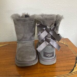 Kids Ugg Bailey Bow Gray Boots Toddler 9